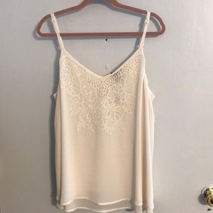 Torrid Sz 1 ivory tank
